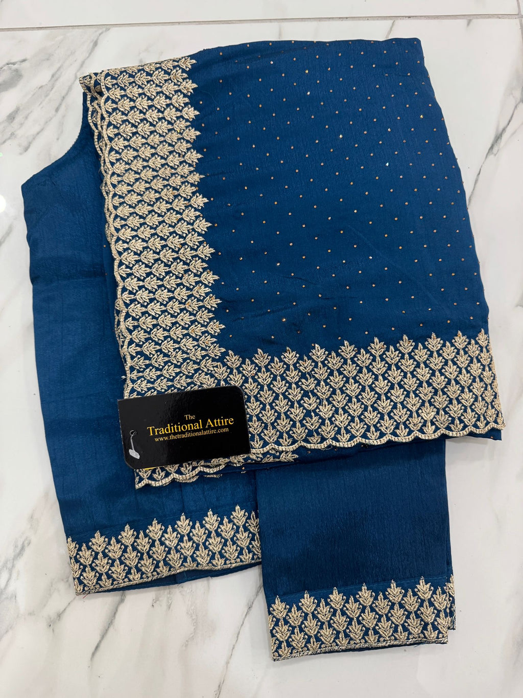 Embroidered diamanté saree