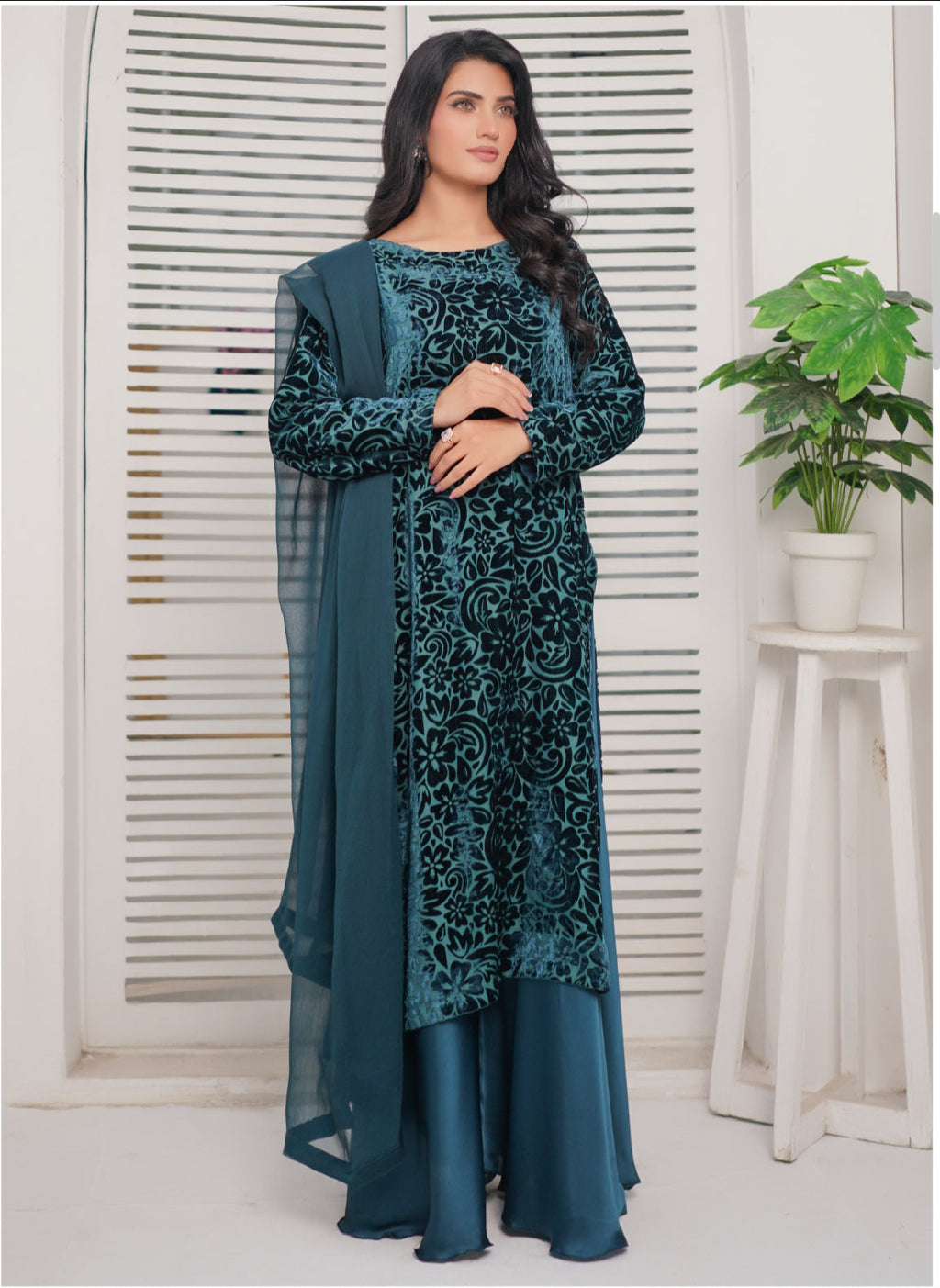 Luxury Plachi sharara