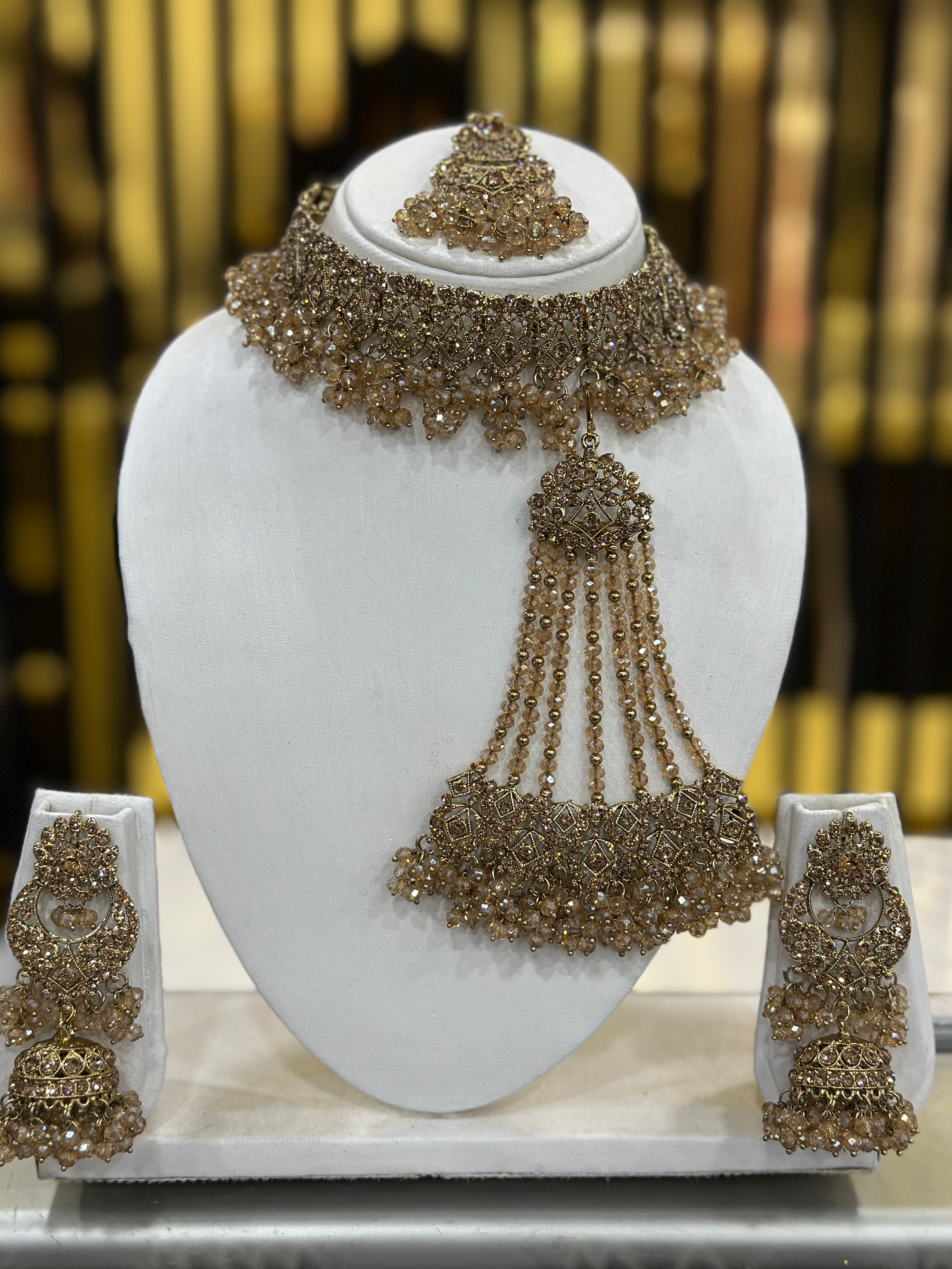 Jewellery set - Gold