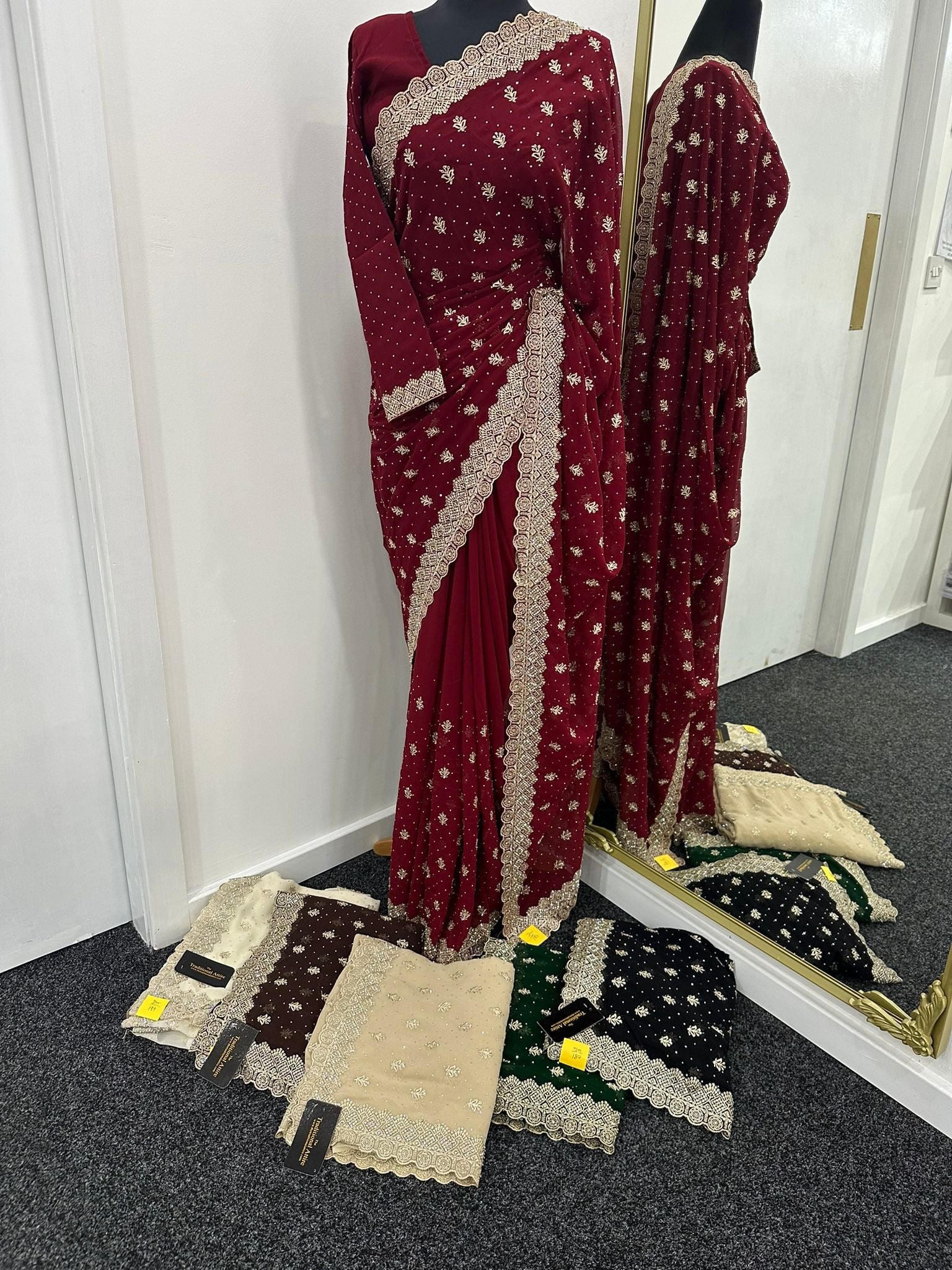 Taiba stonework saree