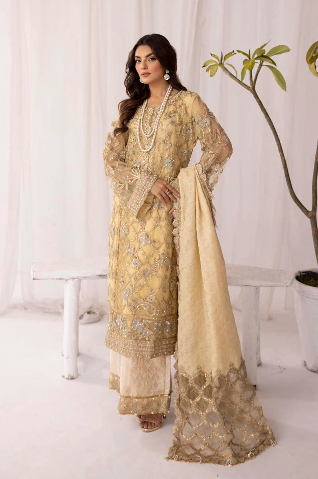 Afrozeh Inspired by Simrans